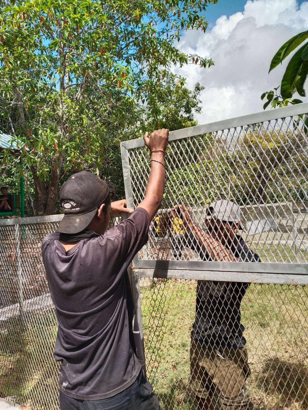 preparing soft release enclosure